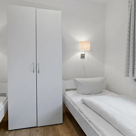 Urlauberdorf Urlauberdorf 33b * Boltenhagen (Ostseebad)